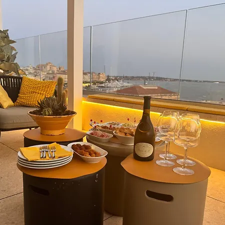 La Terrazza Sul Porto-2